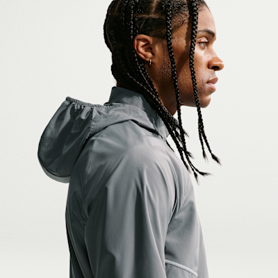 Nike Miler Men's Repel UV Protection Hooded Running Jacket