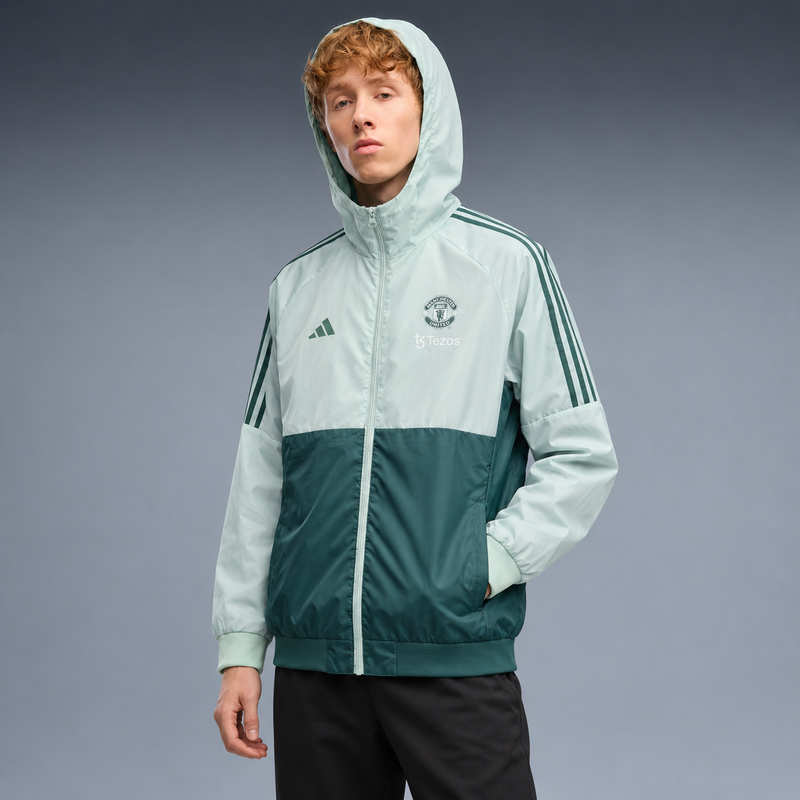fd-gen corta-vento-manchester-united-24-25-verde-copia tres-quartos