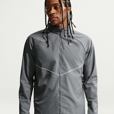 Nike Miler Men's Repel UV Protection Hooded Running Jacket