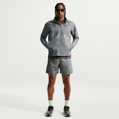Nike Miler Men's Repel UV Protection Hooded Running Jacket