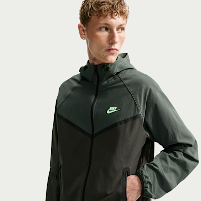 Nike Tech Men's Dri-FIT Woven Full-Zip Windrunner Jacket