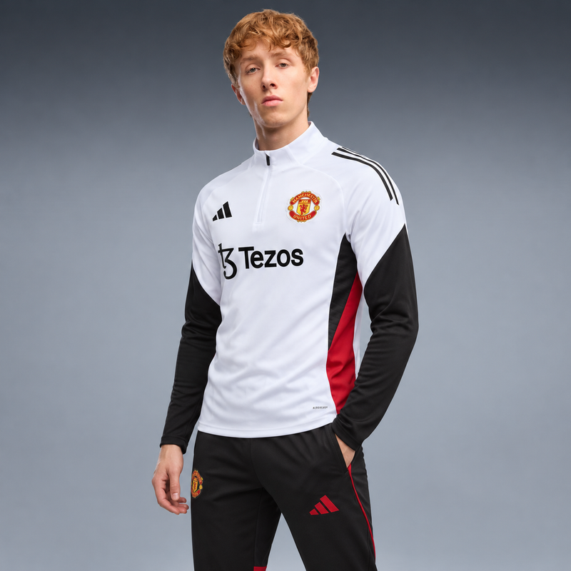 fd-gen training-suit-manchester-united-25-26-white-winter-1 tres-quartos
