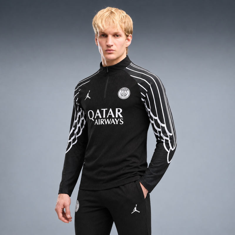 fd-gen training-suit-psg-25-26-black-winter tres-quartos