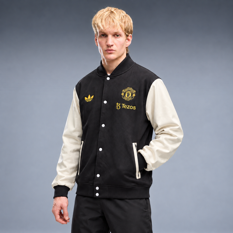 fd-gen windbreaker-manchester-united-25-26 tres-quartos