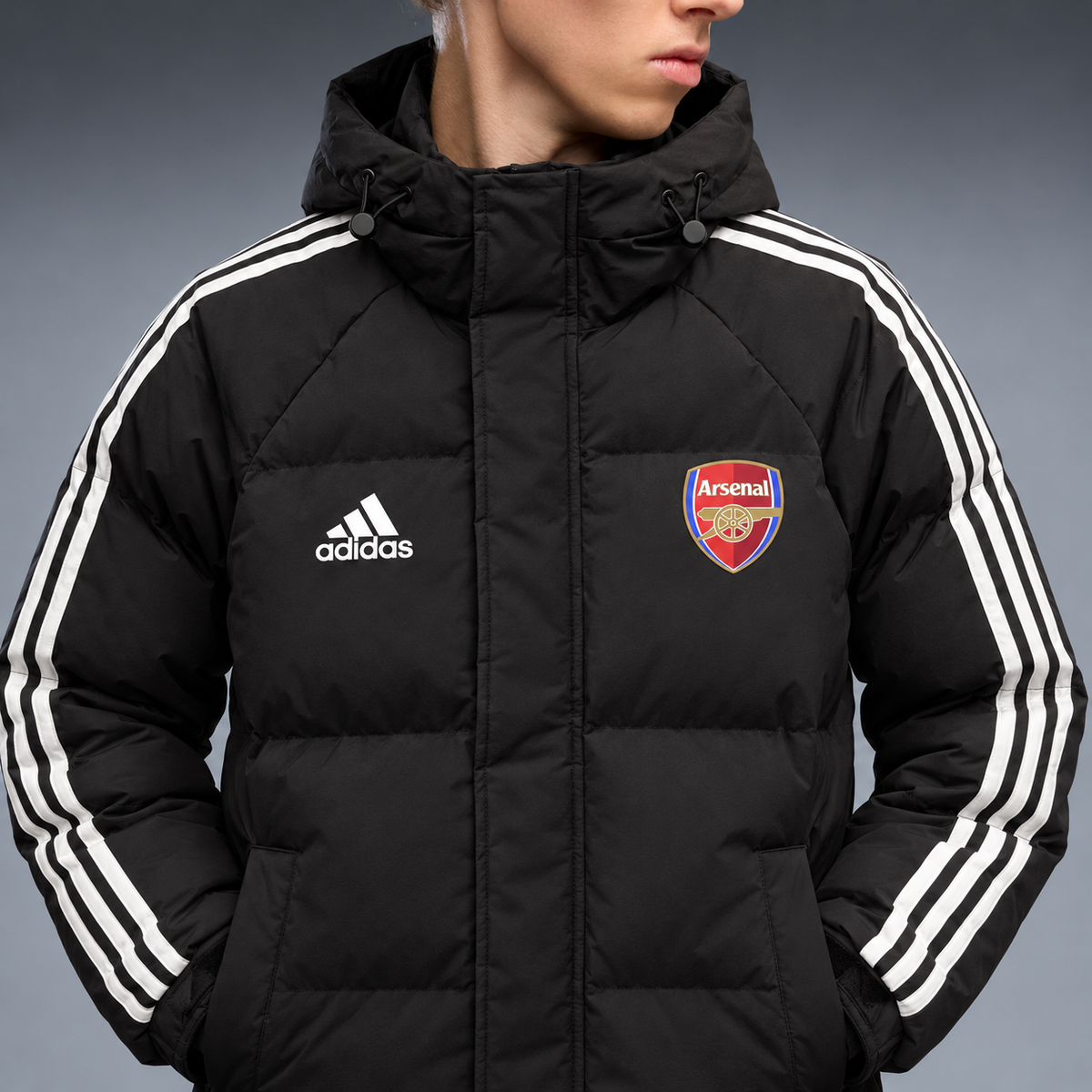 fd-gen yp-adidas-arsenal-hooded-puffer-jacket-97206--black detalhe-peito