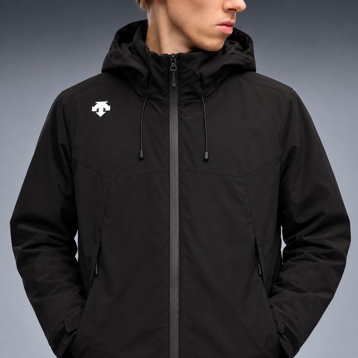 fd-gen yp-descente-insulated-hooded-jacket-69167--black detalhe-peito