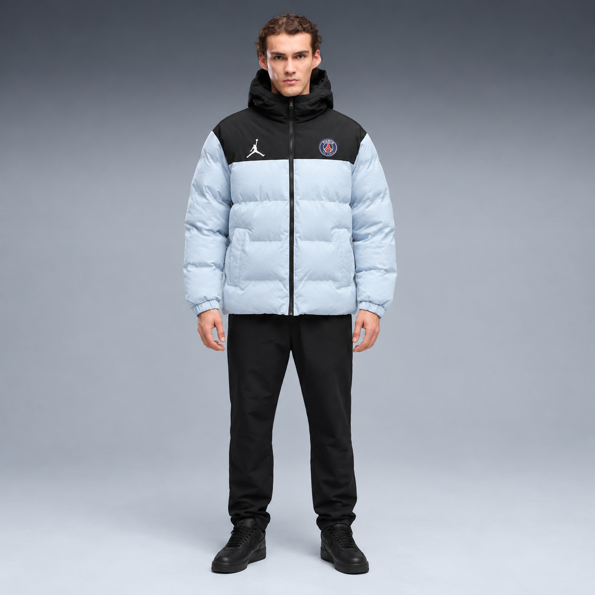 fd-gen yp-jordan-paris-saint-germain-hooded-puffer-jacket-97596--light-blue-black frente