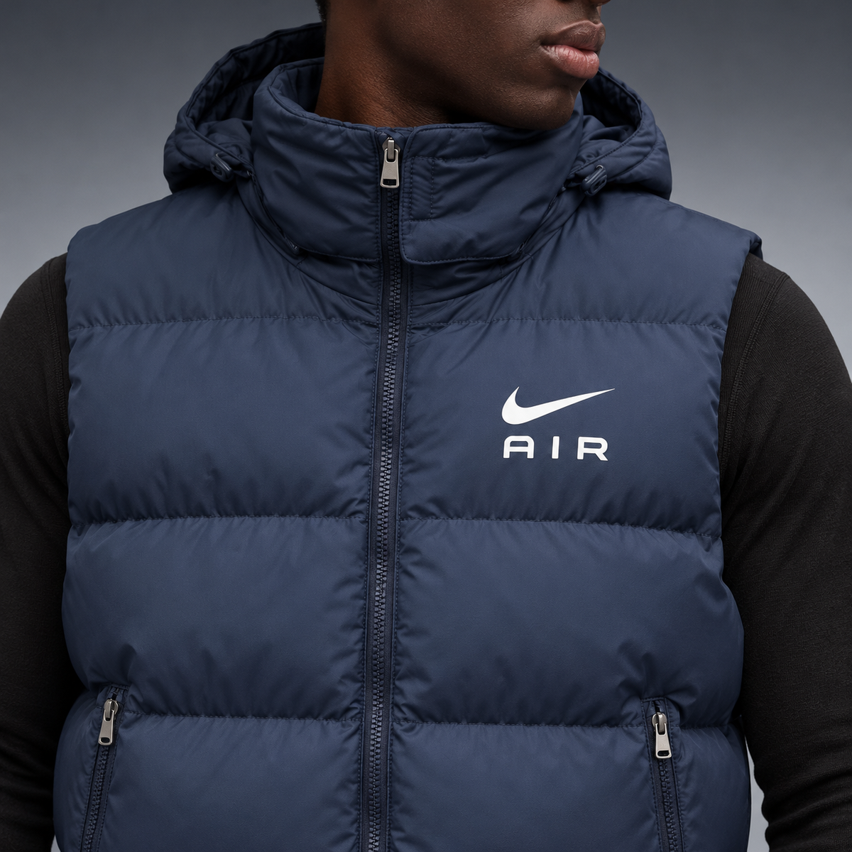 fd-gen yp-nike-air-hooded-puffer-vest-29500--navy detalhe-peito