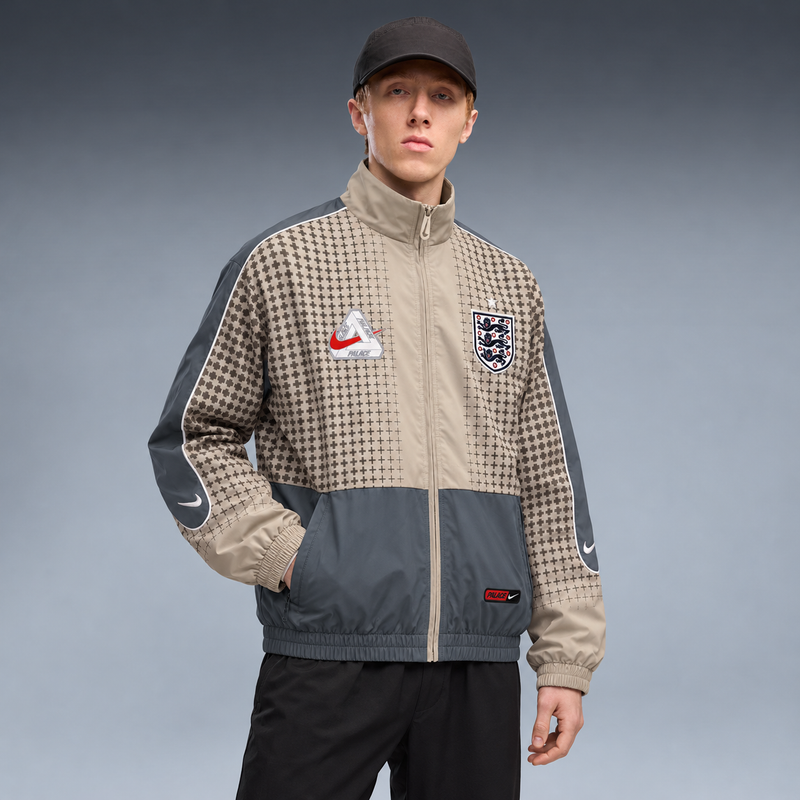 fd-gen yp-nike-palace-england-windbreaker-beige-grey-069 tres-quartos