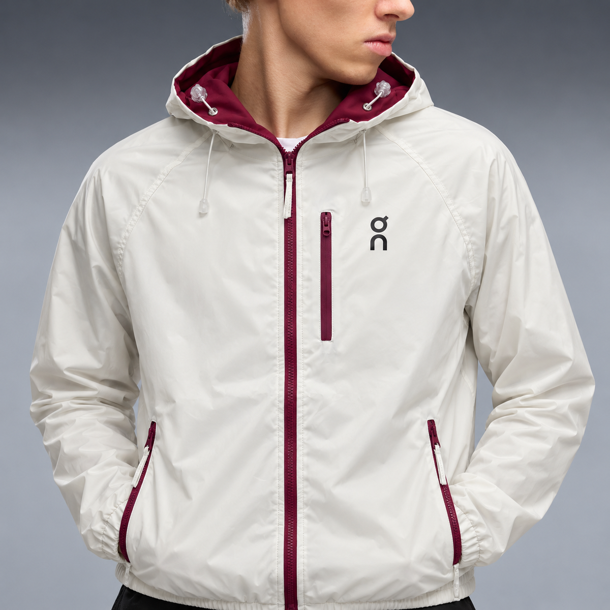 fd-gen yp-on-hooded-windbreaker-03286--off-white detalhe-peito