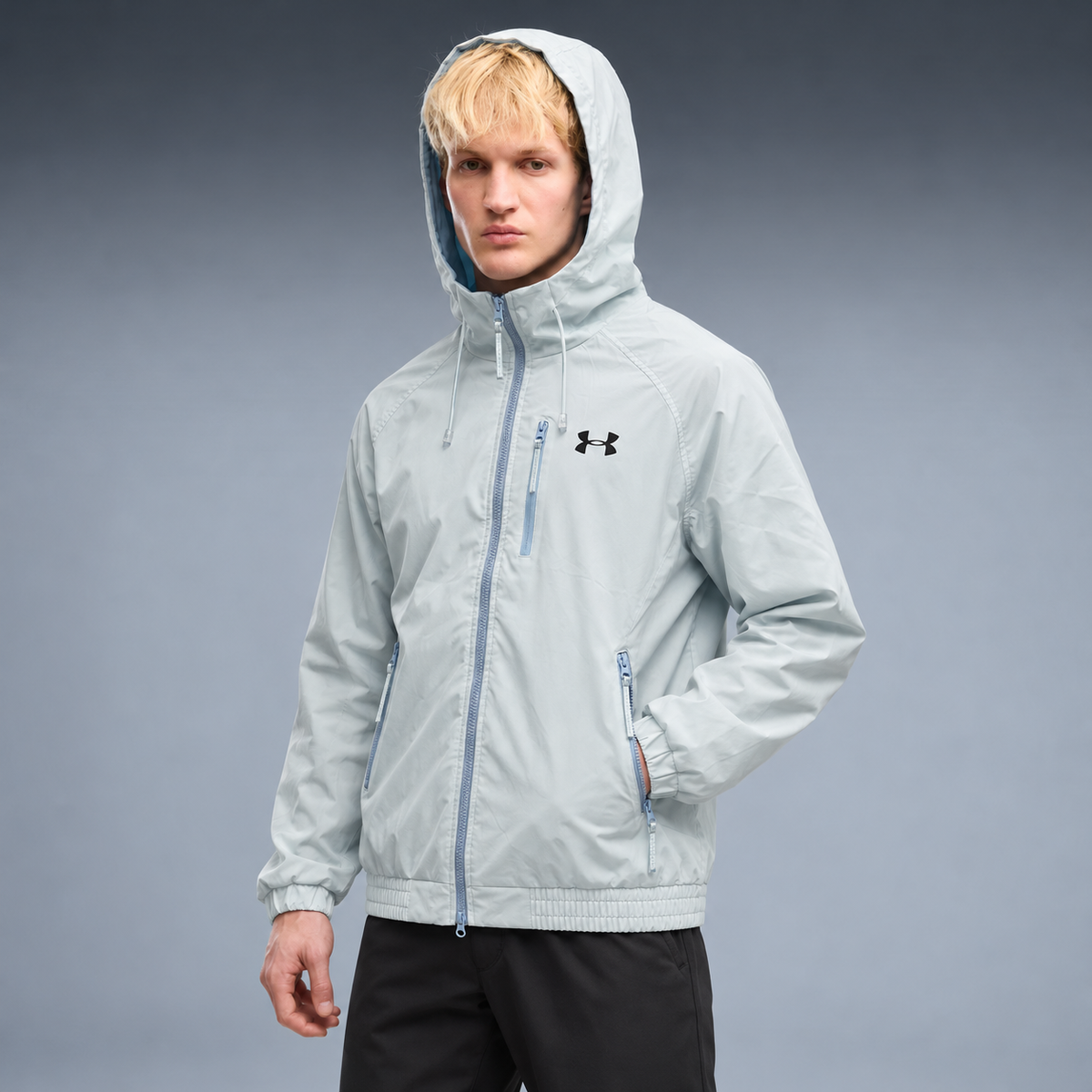 fd-gen yp-under-armour-hooded-windbreaker-72522--light-grey-light-blue tres-quartos