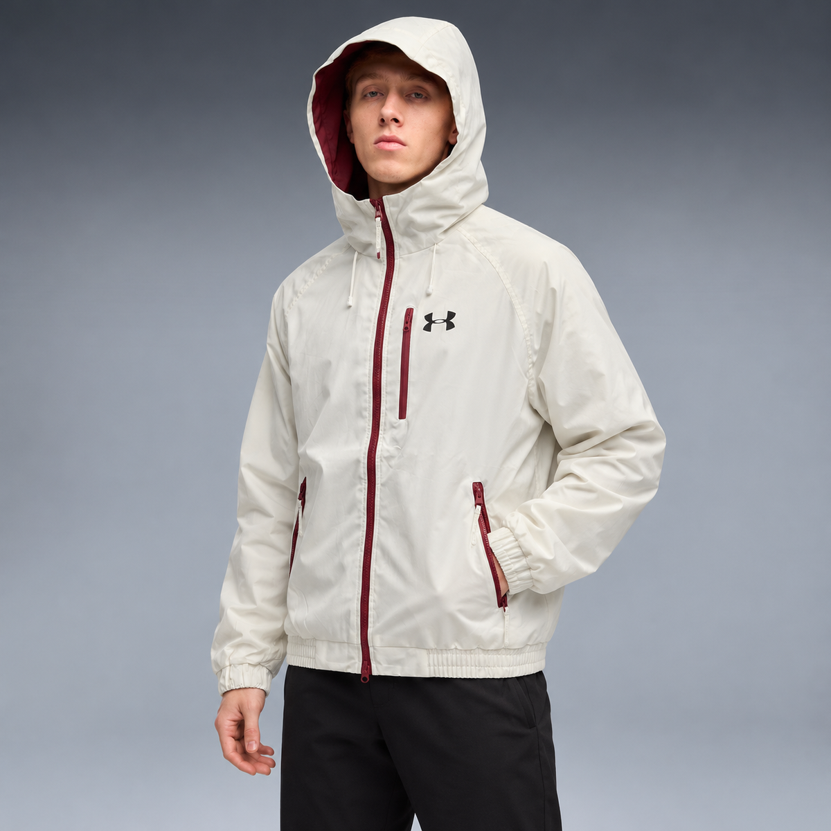 fd-gen yp-under-armour-hooded-windbreaker-72522--off-white-burgundy tres-quartos